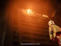 Kebakaran di Gedung Bapenda DKI Jakarta, Satu Pekerja Dilarikan ke Rumah Sakit