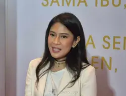 Dian Sastro Bagikan Foto Syuting Bareng Sissy Prescillia, Netizen Langsung Tanya AADC 3