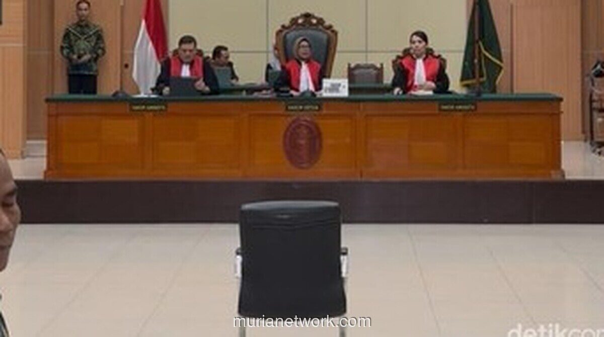 Sidang Dr Tifa Ditunda, Hakim Minta Terdakwa Dipanggil Ulang