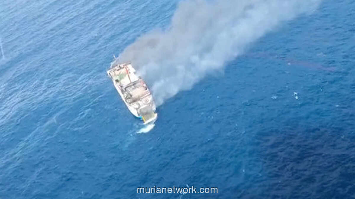 KMP Putri Yasmin Terbakar di Selat Lombok, Satu Penumpang Tewas