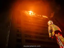 Kebakaran Melanda Gedung Bapenda DKI Jakarta, Puluhan Armada Dikerahkan