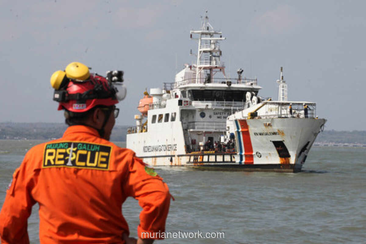 KN Masalembo Bawa 62 Korban Selamat Kebakaran KM Mutiara Sentosa II ke Surabaya