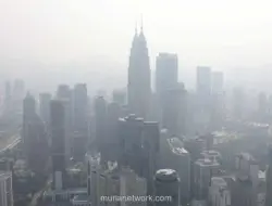 Kabut Asap Selimuti Kuala Lumpur, Warga Diimbau Tetap di Dalam Ruangan