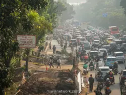 Pemprov DKI Jakarta Tata Trotoar di Simpang Cawang dan Jalan Pemuda