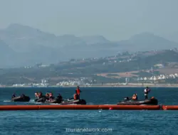 Spanyol Pasang Barikade Terapung di Perbatasan Ceuta untuk Tangkal Migran