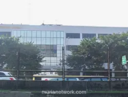 Gedung Pertemuan Advent di Tebet Terbakar, 15 Unit Damkar Dikerahkan