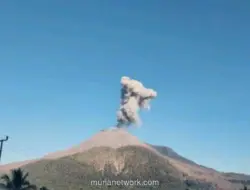 Gunung Lewotobi Laki-Laki Erupsi, Kolom Abu Capai 1 Kilometer