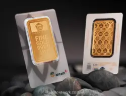 Harga Emas Antam Anjlok, Buyback Ikut Terkoreksi
