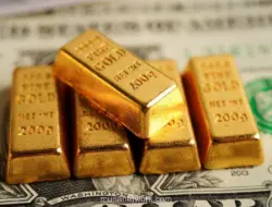 Harga Emas Menguat, Minyak Turun Redakan Kekhawatiran Inflasi