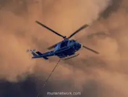 Dua Pilot Tewas saat Helikopter Pemadam Bertabrakan di Yunani