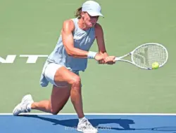 Iga Swiatek Melaju ke Semifinal WTA Toronto Usai Kalahkan Diana Shnaider