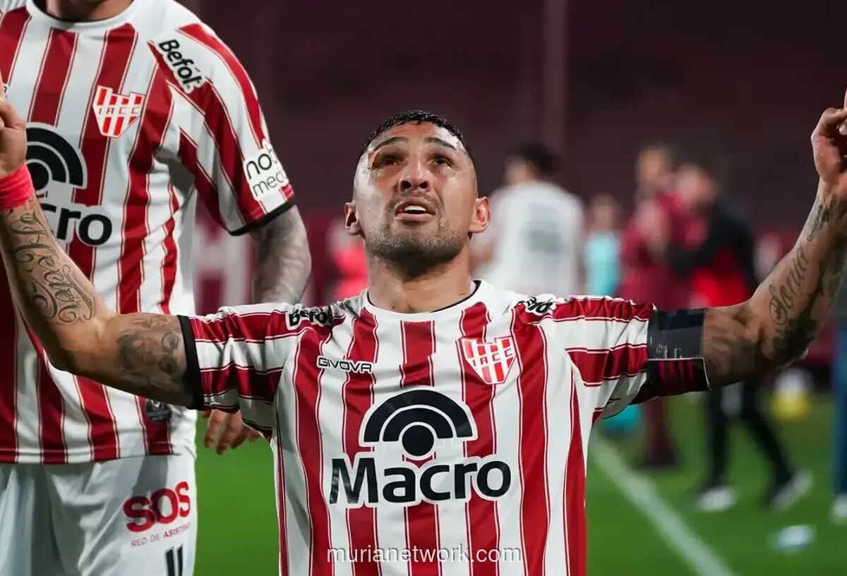 Gol Telat Alarcon Bawa Instituto Kalahkan Lanus di Torneo Clausura