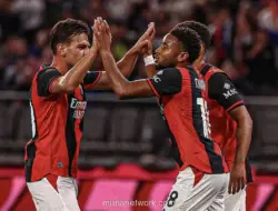 Penalti Nkunku Selamatkan AC Milan dari Kekalahan di Derby Melawan Inter