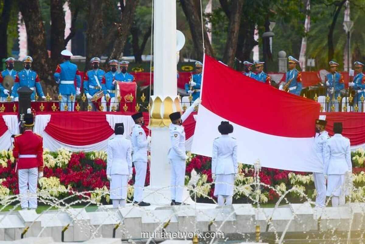 Tiga Sosok di Balik Pengibaran Bendera Merah Putih Pertama pada 17 Agustus 1945