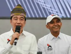 Jokowi Diminta Fokus Sidang Ijazah Palsu, Setop Safari Politik