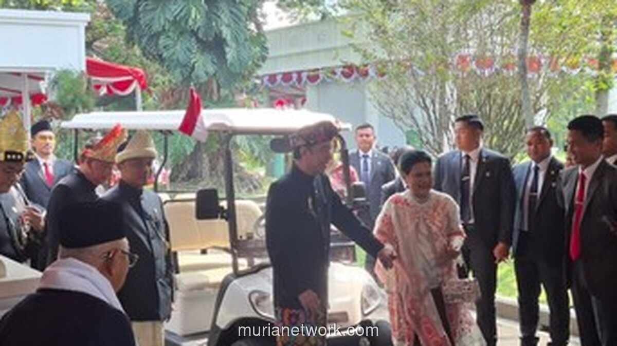 Jokowi Hadiri Upacara HUT ke-81 RI di Istana Merdeka