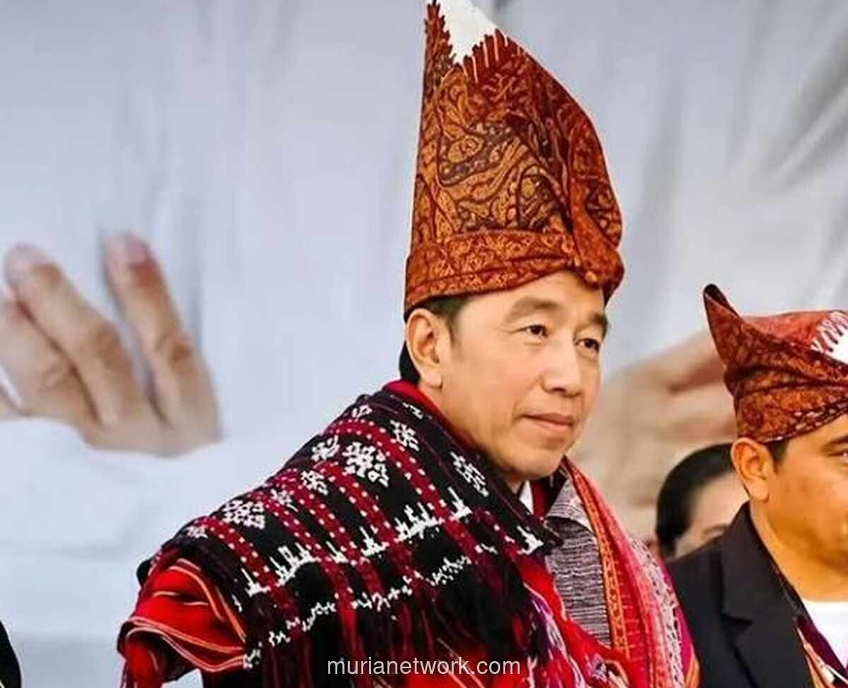 Jokowi Tantang Tifa dan Roy Suryo Buktikan Ijazah Palsu di Persidangan