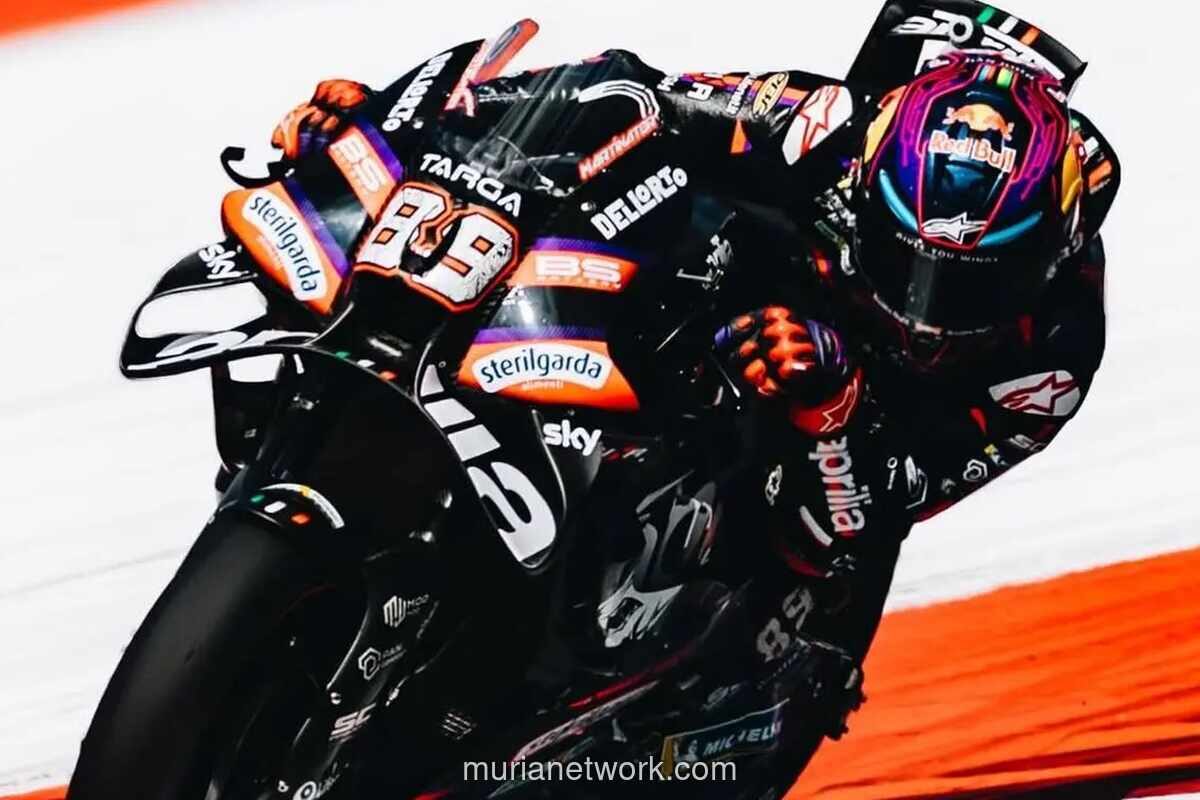 Martin Bidik Kemenangan di Silverstone untuk Kokohkan Puncak Klasemen