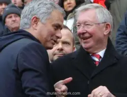 Mourinho Sempat Sepakat Gantikan Ferguson di MU, lalu Mundur