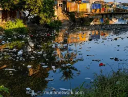 Program Pilah Sampah Makassar Disorot, Kanal Sasaran Dipenuhi Sampah