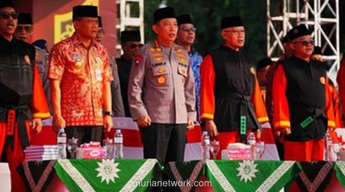 Kapolri Terima Gelar Anggota Kehormatan di Muktamar Tapak Suci Muhammadiyah