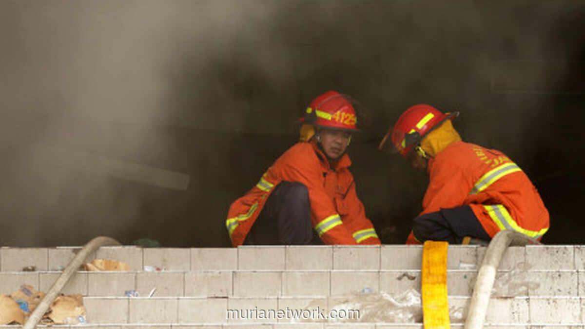 Kebakaran Melanda Gedung di Cikini, 70 Personel Damkar Dikerahkan