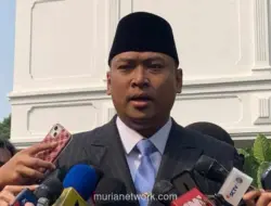 Pegawai BGN yang Main HP Saat Rapat Batal Dipindah ke Papua, Akhirnya ke Sulsel