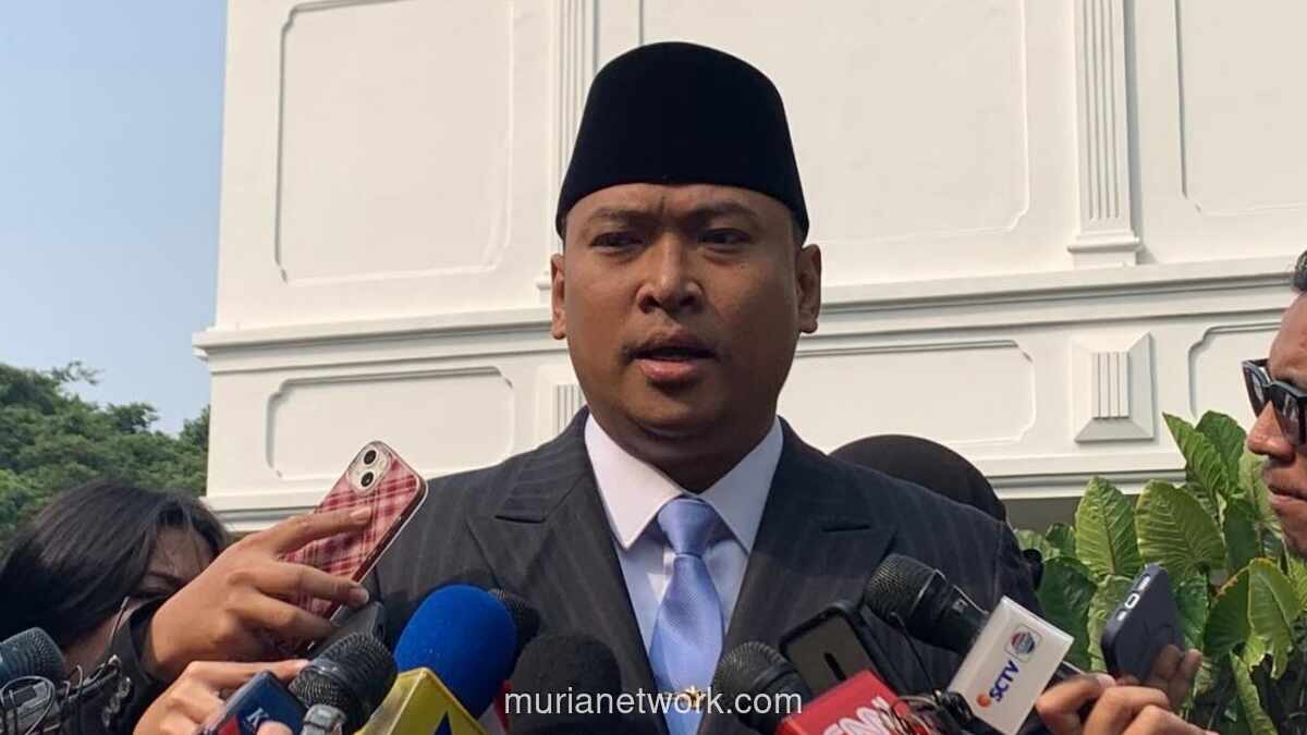 Pegawai BGN yang Main HP Saat Rapat Batal Dipindah ke Papua, Akhirnya ke Sulsel