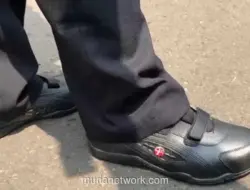 Kepala BRIN Pamer Sepatu Lokal Pesanan Prabowo, Harganya Mulai Rp75 Ribu