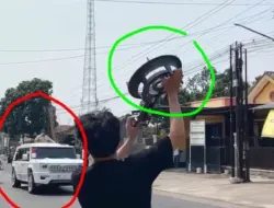 Momen Prabowo di Batang: Pemuda Angkat Kompor Gas Besar, Presiden Balas dengan Jempol