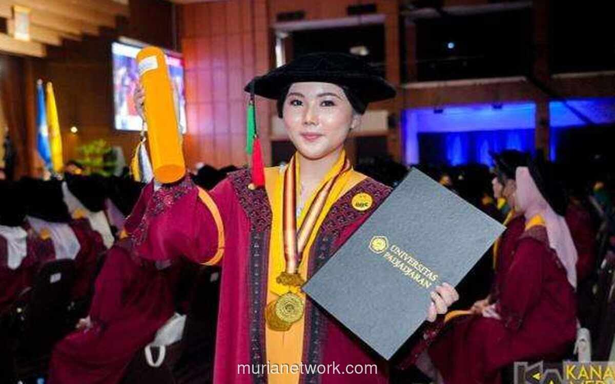 Kisah Ellita Sevilla, Wisudawan Terbaik Unpad yang Lulus 7 Semester Sambil Mengelola Dua Bisnis