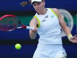 Leylah Fernandez Kalahkan Andreeva, Rybakina Melaju di Toronto