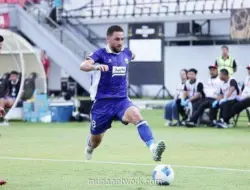 Luciano Guaycochea Akui Persib Bandung Susah Payah Kalahkan Persija Jakarta di Semifinal Piala Presiden 2026