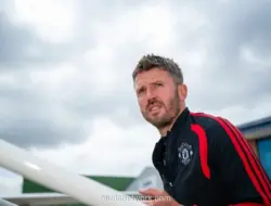Manchester United Pertimbangkan Myles Lewis-Skelly sebagai Alternatif Bek Kiri