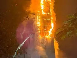 Gedung Bapenda DKI Terbakar, 40 Mobil Damkar Dikerahkan
