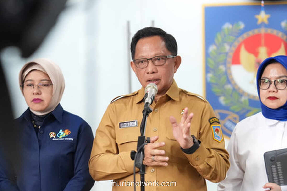 Pemerintah Kaji Opsi Tarik Guru PPPK Menjadi ASN Pusat