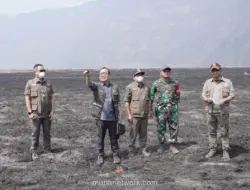 Karhutla Bromo Tersisa Dua Titik, Menko PMK Kebut Pemadaman
