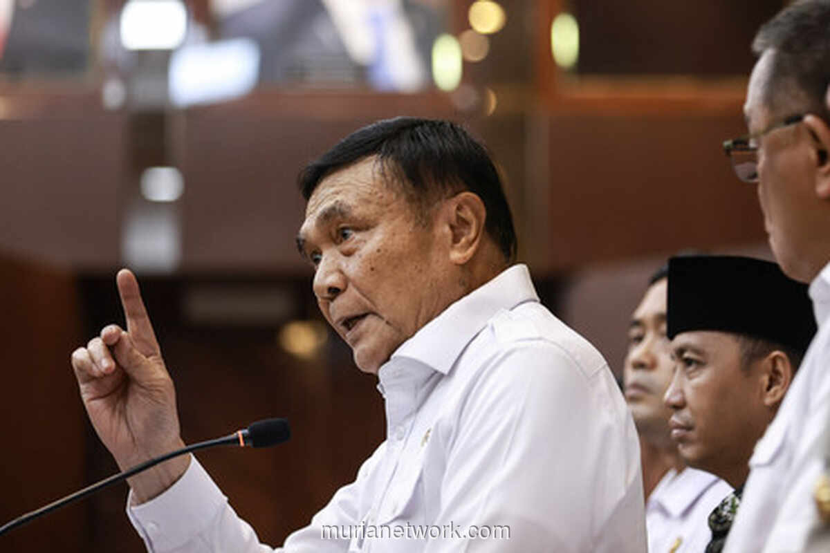 Menko Polkam: Penanganan Karhutla Gagal, Karier Kapolda dan Pangdam Terancam