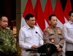 Menko Polkam Tegaskan Video Demonstrasi yang Beredar adalah Hoaks