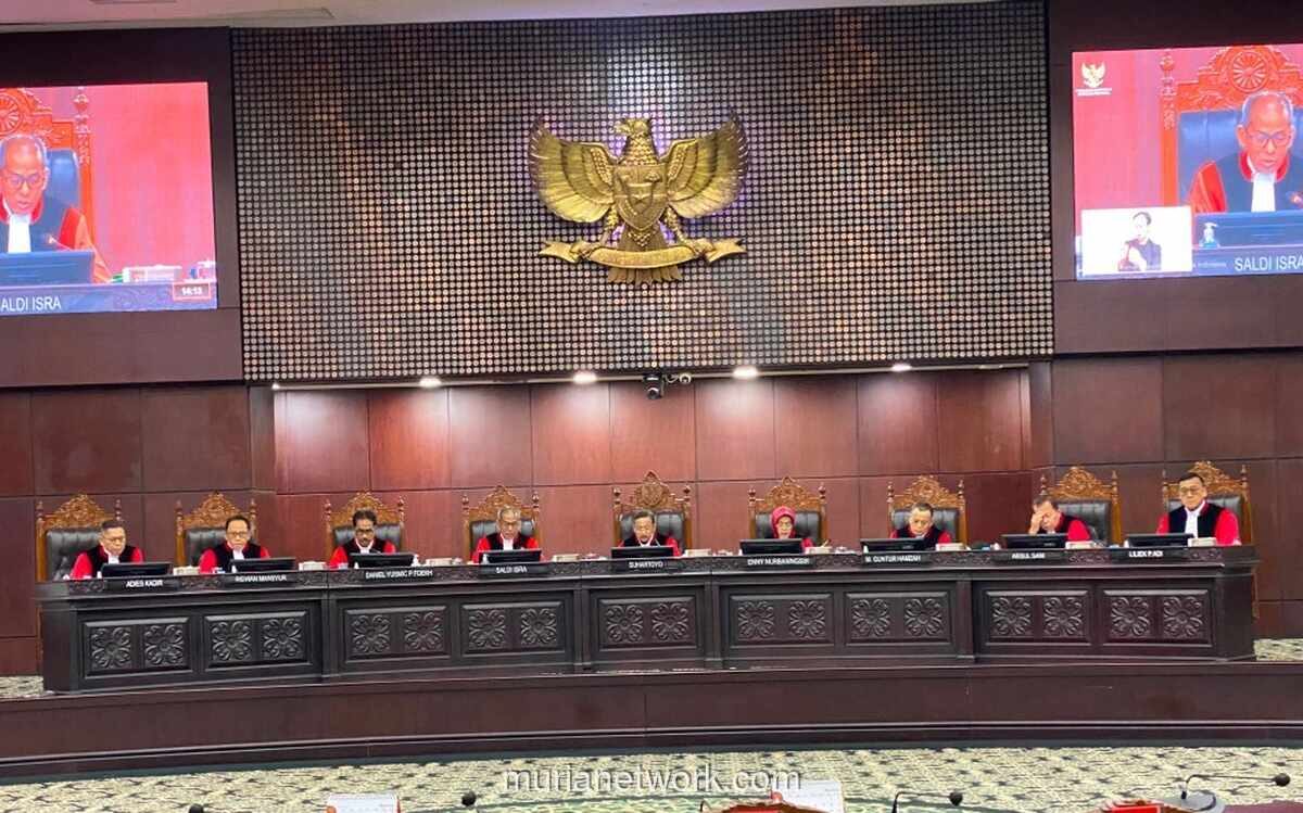 MK Cabut Larangan Penggunaan Lambang Garuda pada Atribut Masyarakat