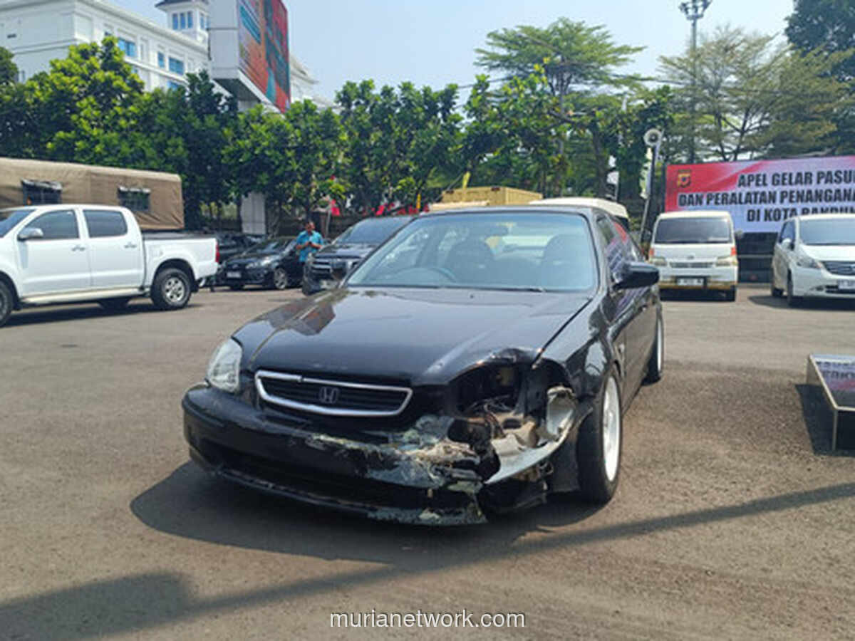 Dua Prajurit TNI dalam Mobil Tabrak Lari yang Tewaskan Polisi di Bandung