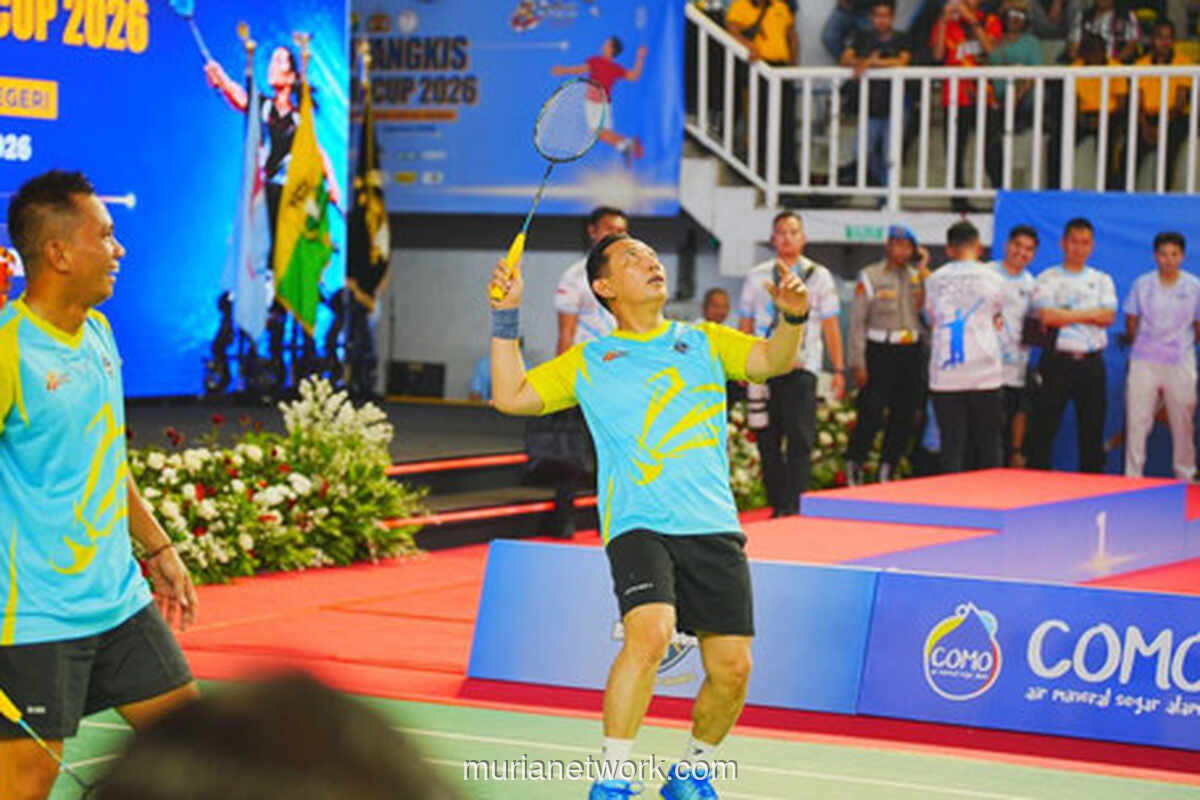 Kapolri dan Menteri ESDM Adu Smash di Laga Penutup Kapolri Cup 2026