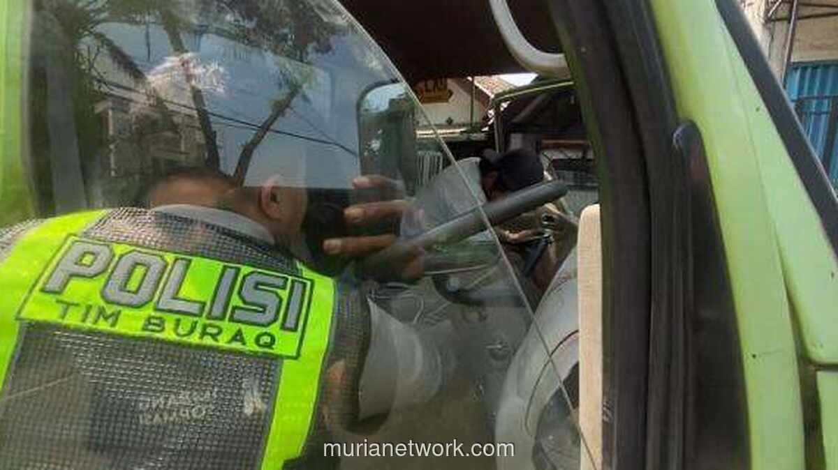 Sopir Truk di Jombang Ditangkap Usai Kedapatan Konsumsi Sabu Saat Berkendara