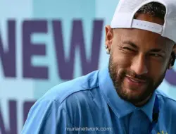 Neymar Pastikan Belum Pensiun, Fokus Penuhi Kontrak di Santos hingga 2026