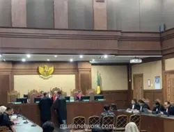 Terdakwa Gratifikasi Rp 7,6 Miliar Minta Dakwaan Dibatalkan