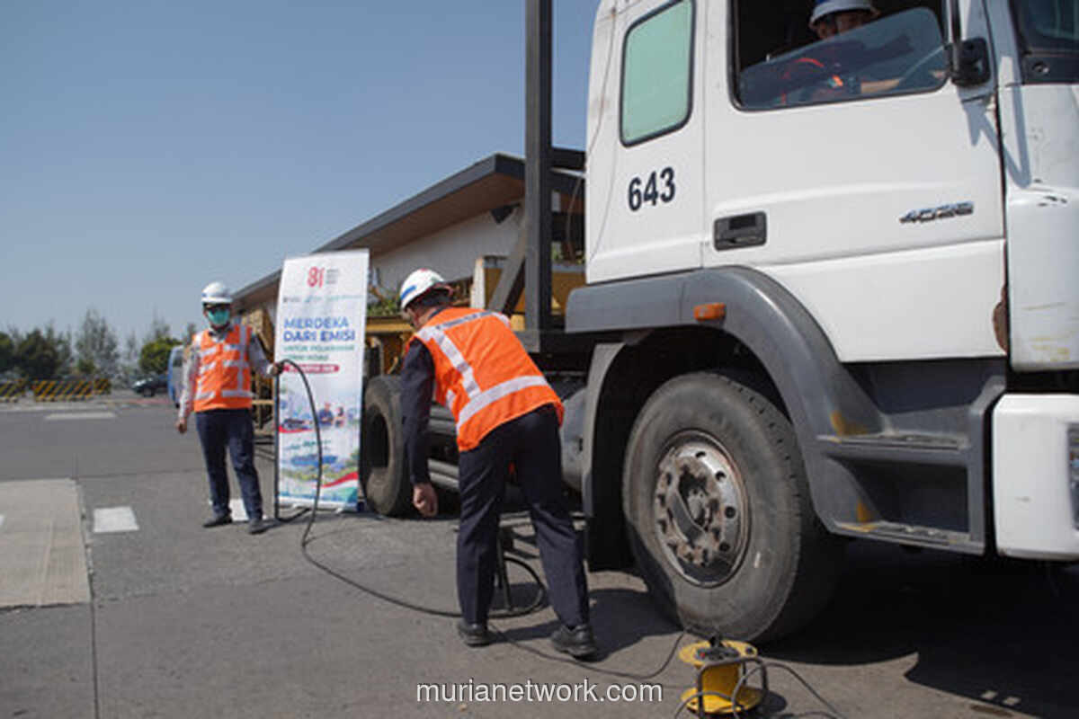 Pelindo Terminal Petikemas Uji Emisi 100 Truk di Dua Terminal Surabaya