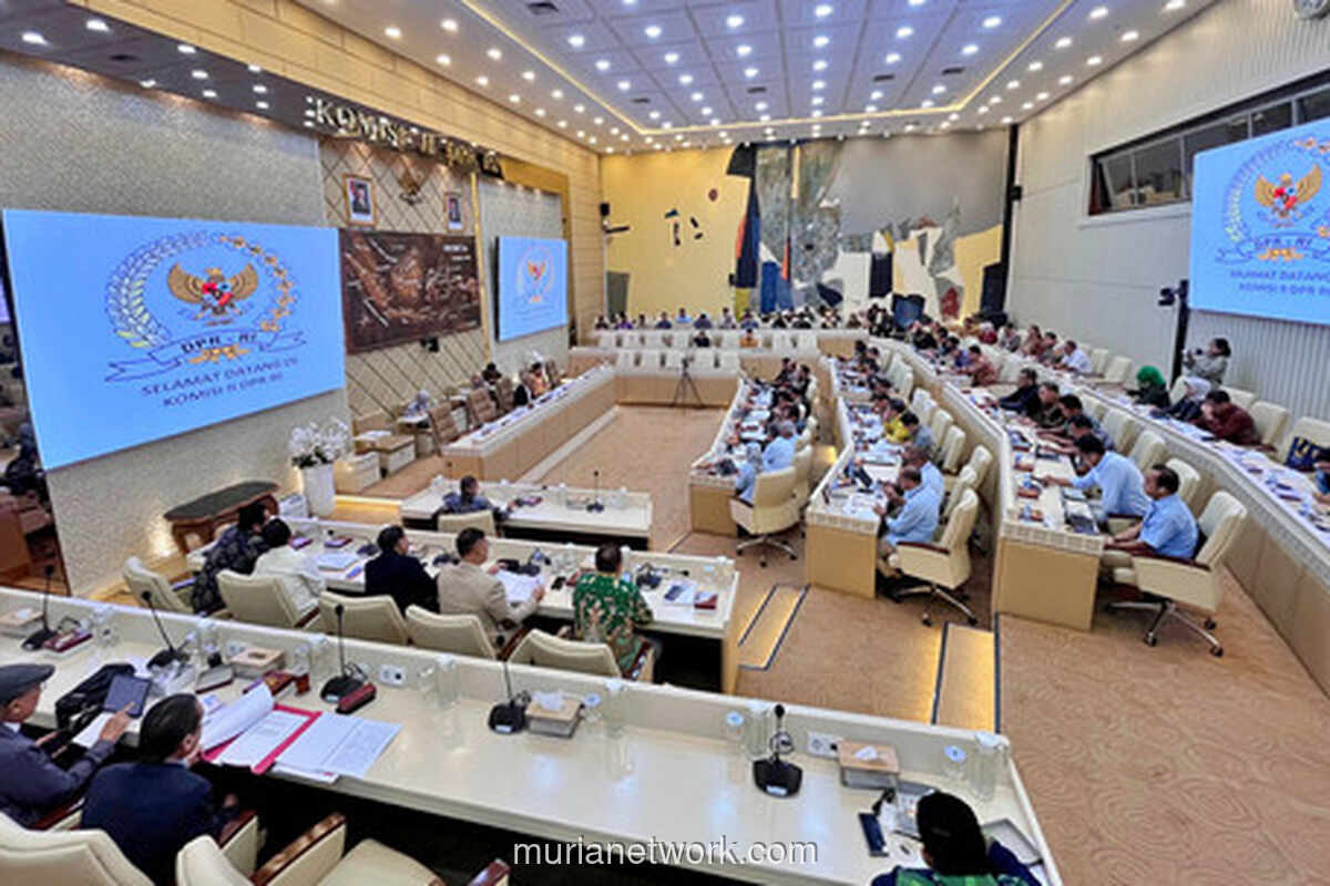 Pemerintah Cairkan Rp18,9 Triliun untuk 546 Pemda, DPR Ingatkan Perbaikan Tata Kelola