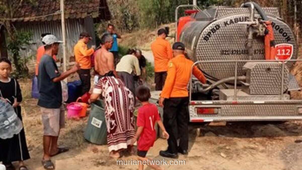 Jawa Barat Distribusikan 8,7 Juta Liter Air Bersih untuk Atasi Kekeringan