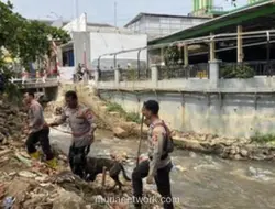 Polisi Sisir Kali Licin Cari Potongan Kaki Korban Mutilasi