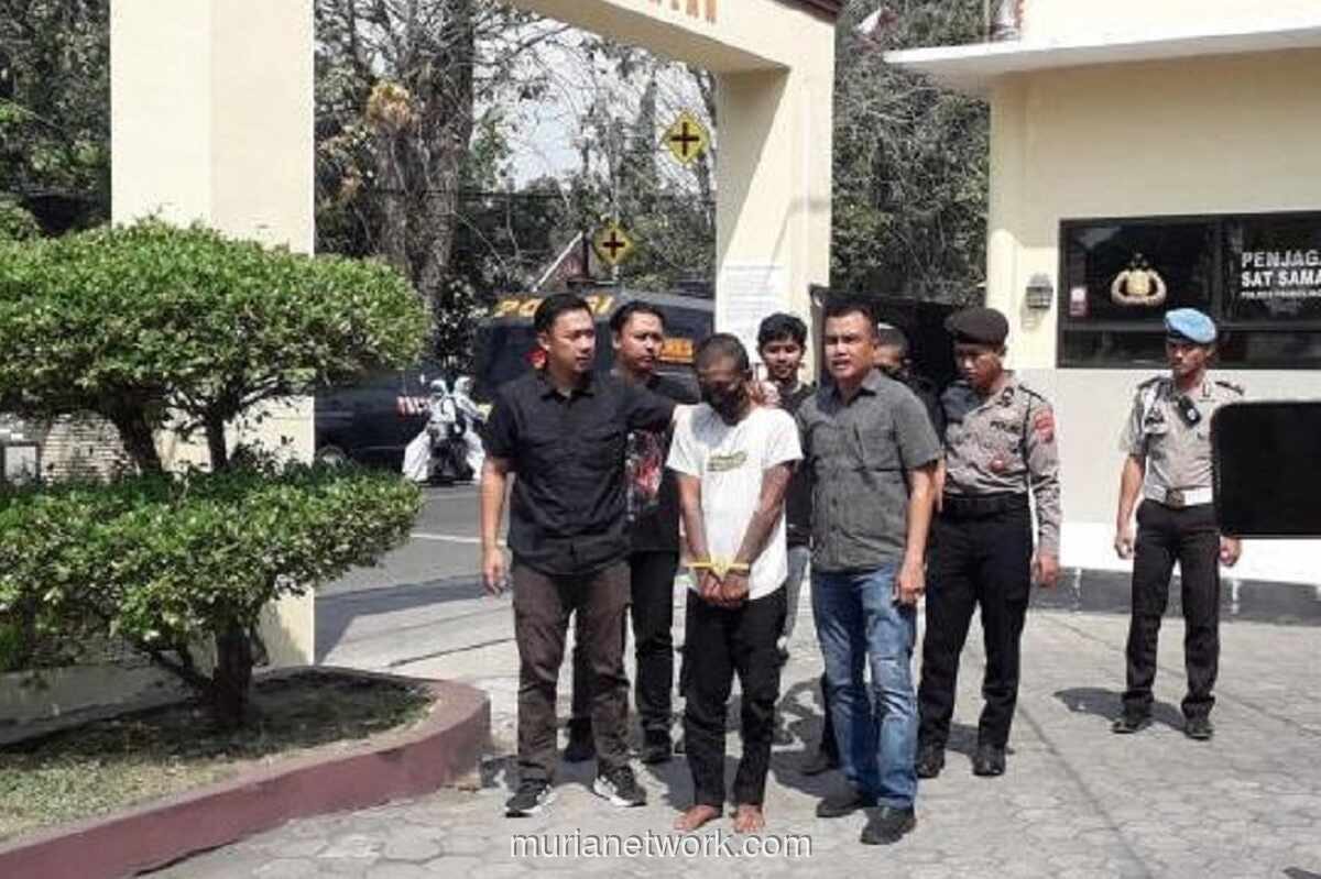 Pengamen Manusia Silver Tewas Dibunuh Teman Sendiri, Dua Pelaku Ditangkap di Kediri